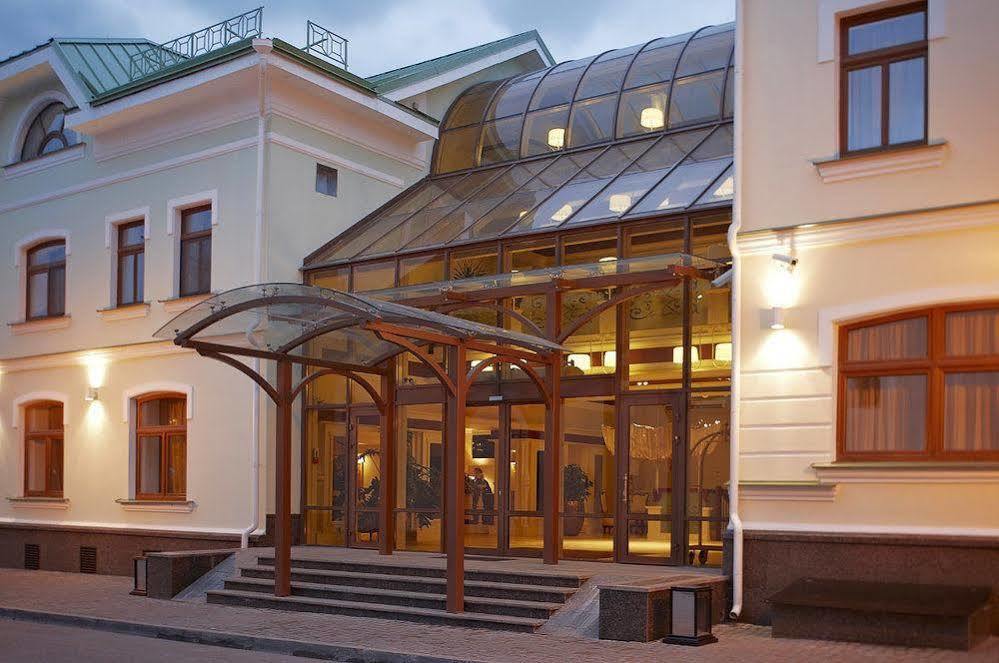 Dvor Podznoeva - Business Building Hotel Pskov Exterior photo